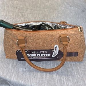 ****WINE CLUTCH****